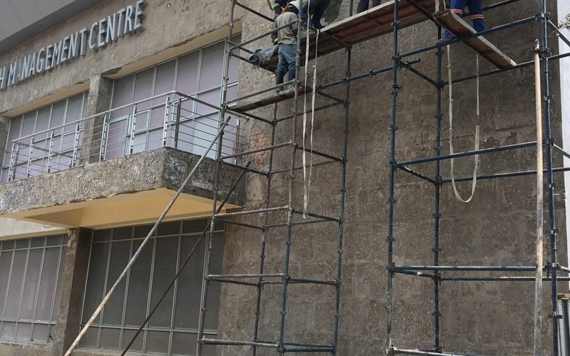 Modern Metal Garden Studio