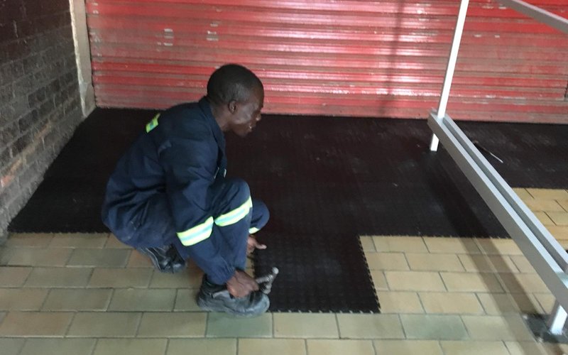 Retail Display Counter Fabrication